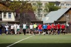 Futbolo mėgėjai surengė turnyrą, skirtą mokyklos stadiono išsaugojimui